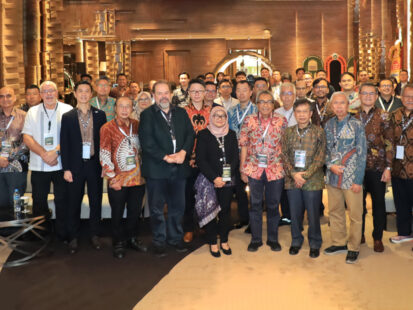 OC Global軌道交通事業部　ナレントーンと南條大助 インドネシア国トンネル・地下建設協会設立式に登壇